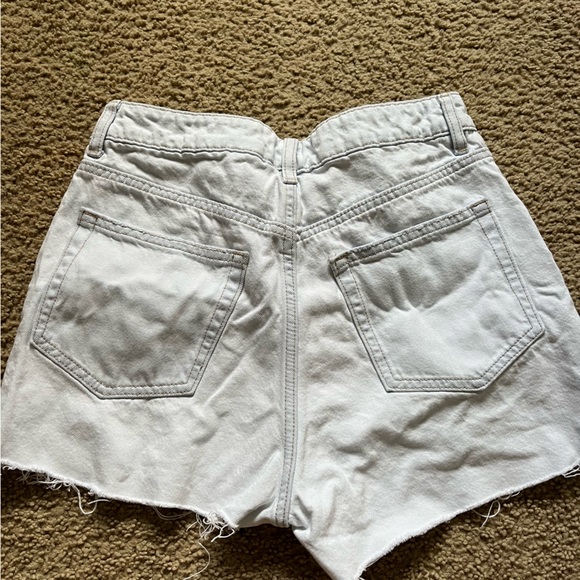 H&M JORTS - Picture 2 of 2